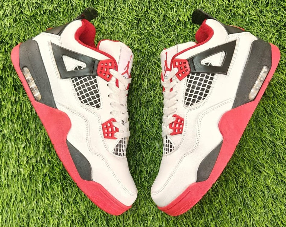 Retro 4 "Fire Red"