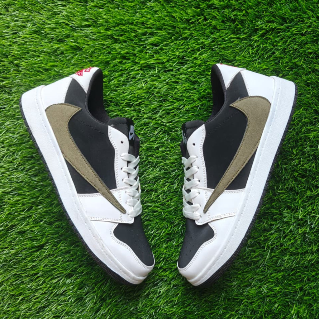 Travis Scott "Medium Olive"