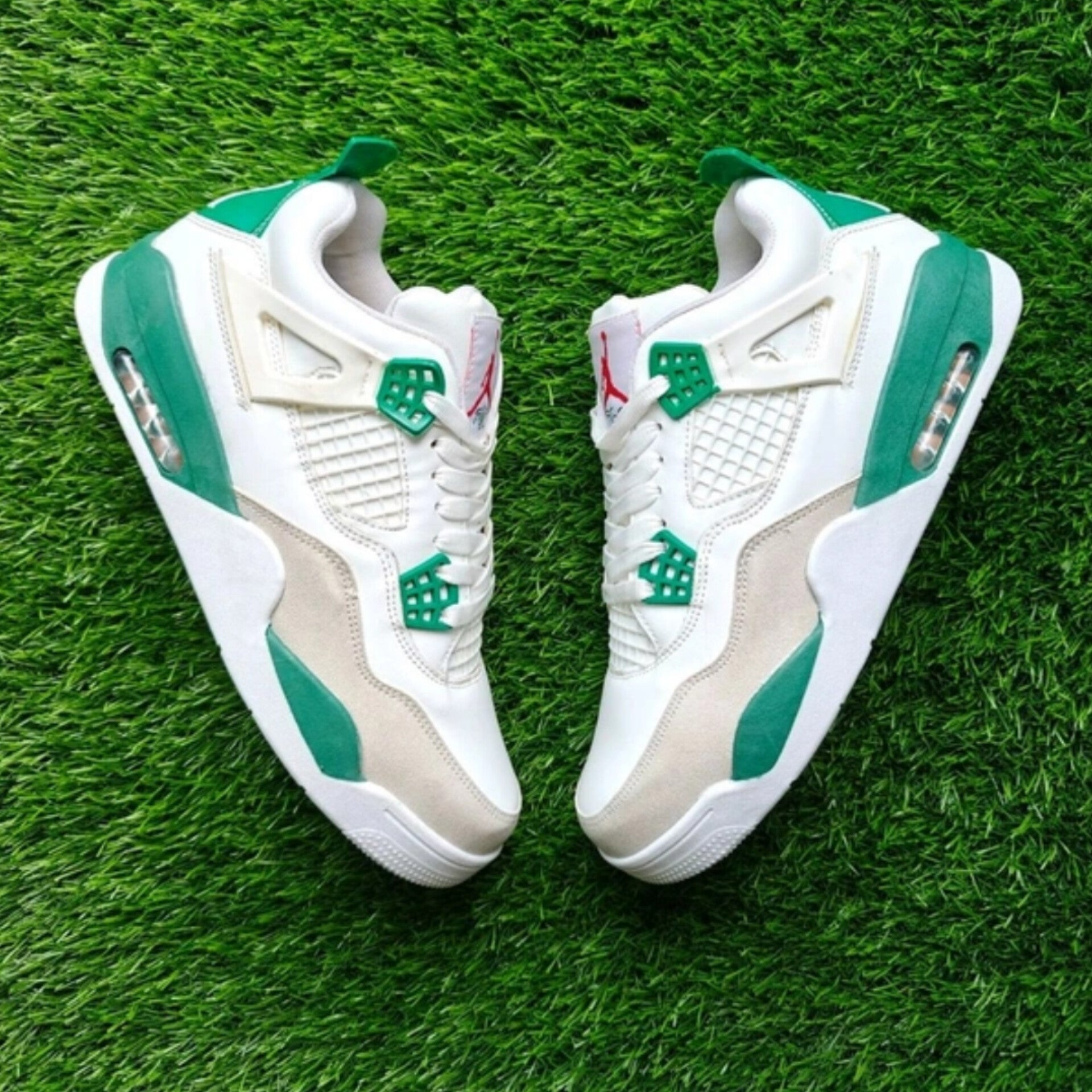 Retro 4 "Pine Green"