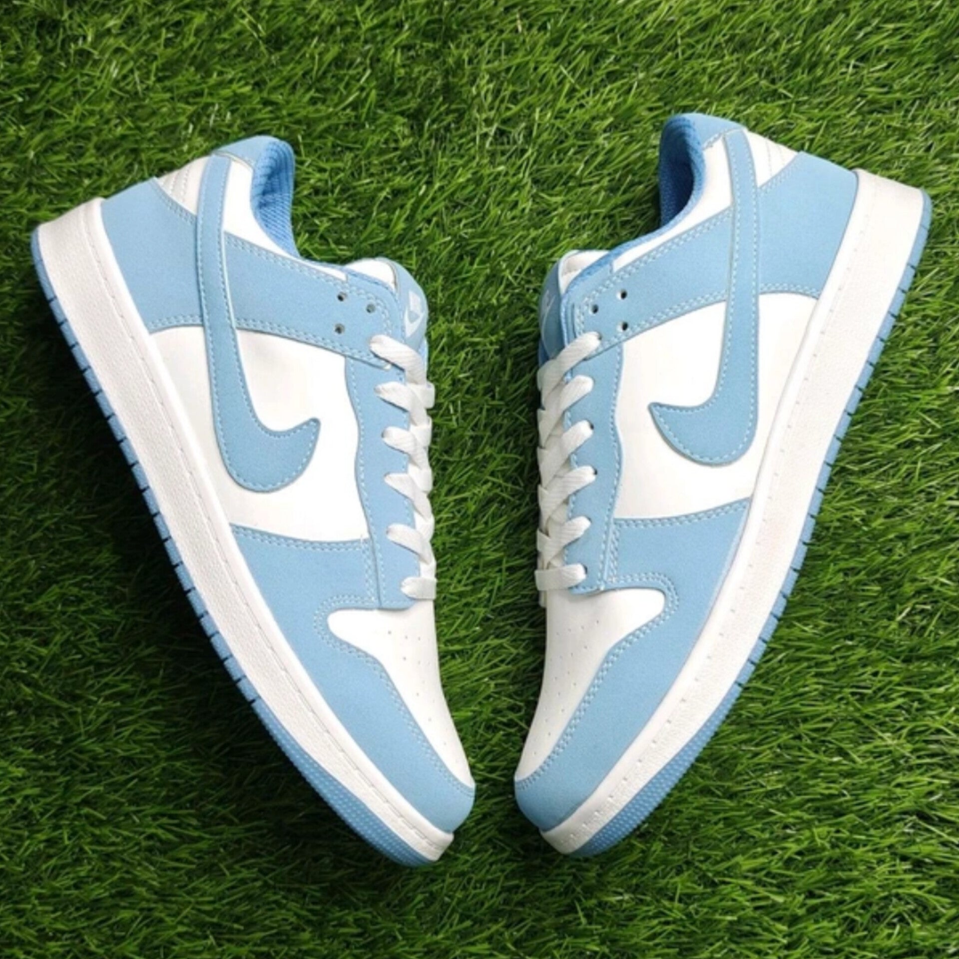 Low Dunk "University Blue"