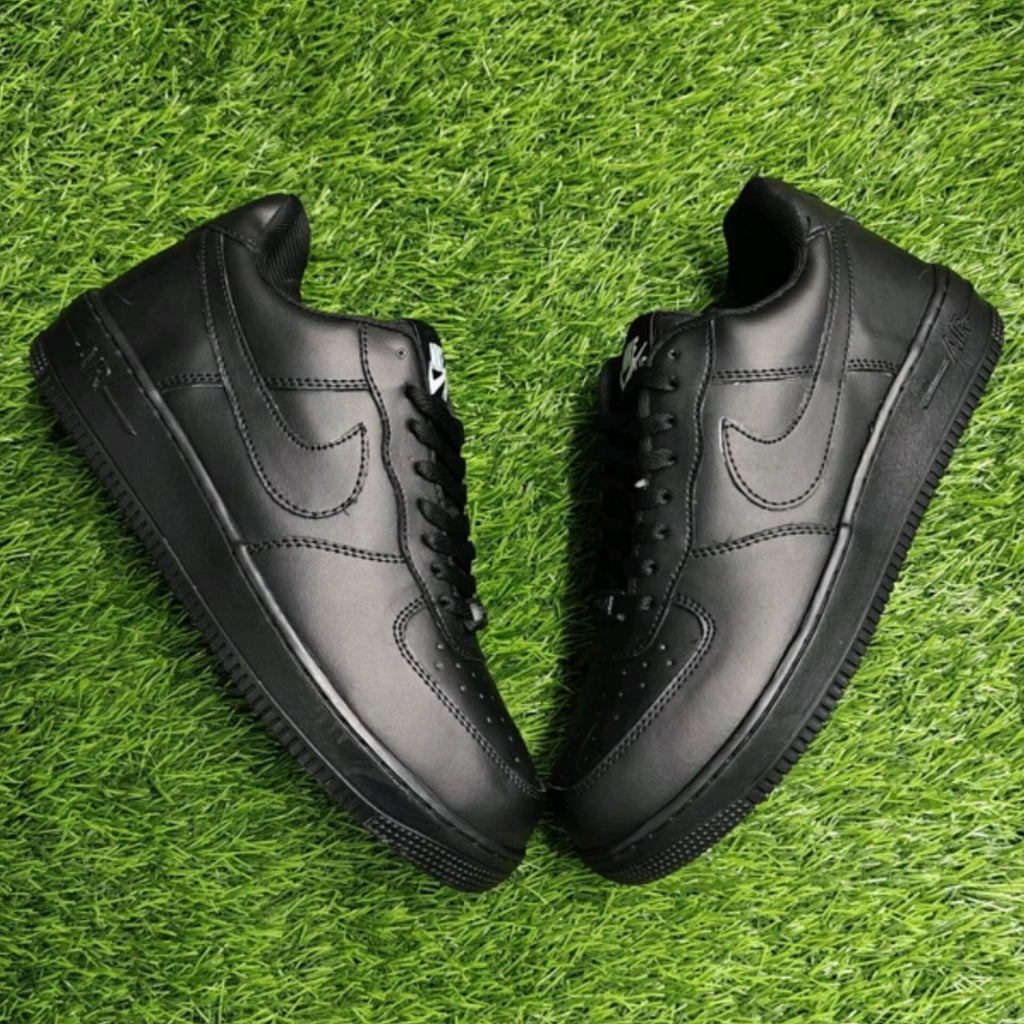 Air Force 1 "Triple Black"