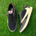 Travis Scott "Mocha"