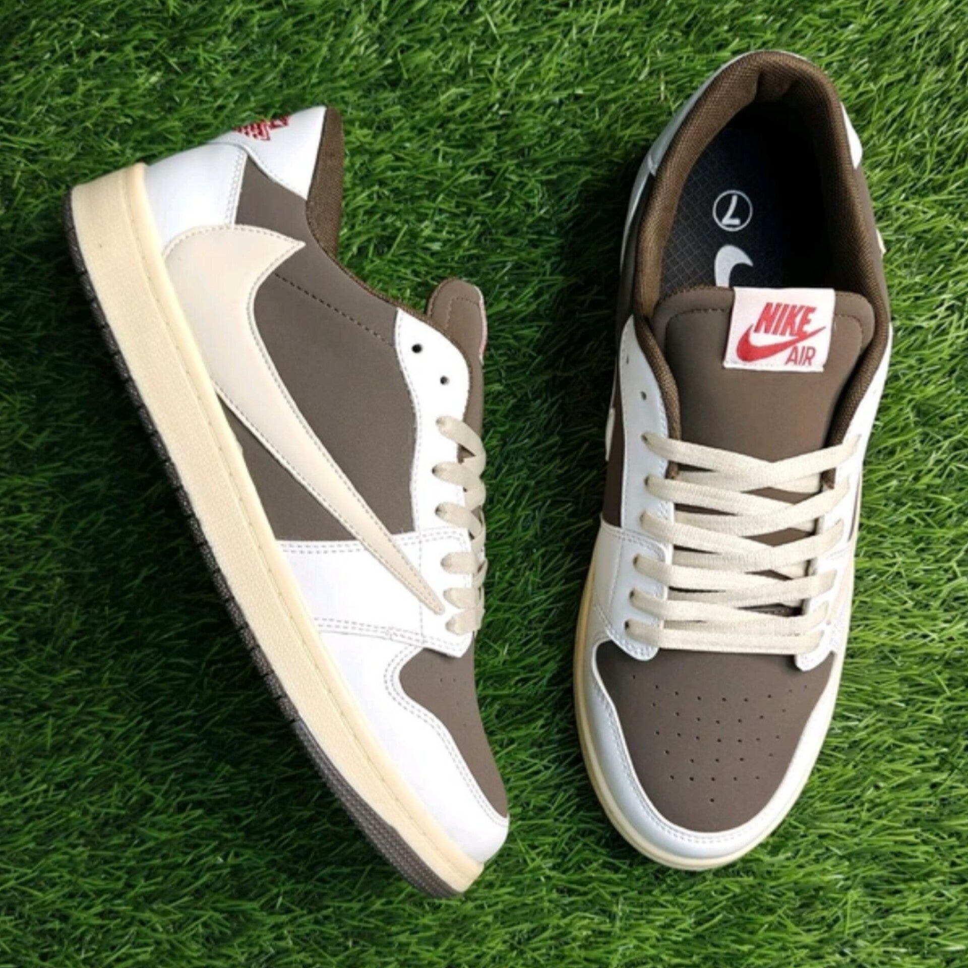 Travis Scott "Reverse Mocha"